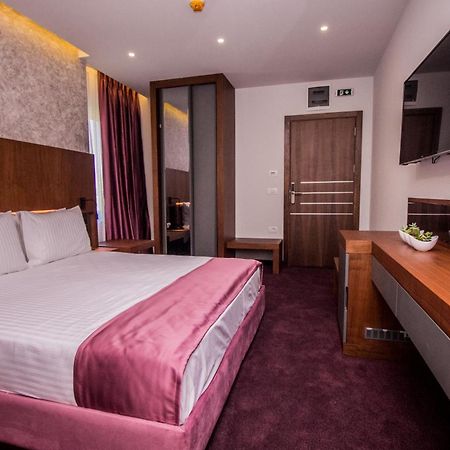 Hotel Bograd - Apartments & Lounge Station Struga Dış mekan fotoğraf
